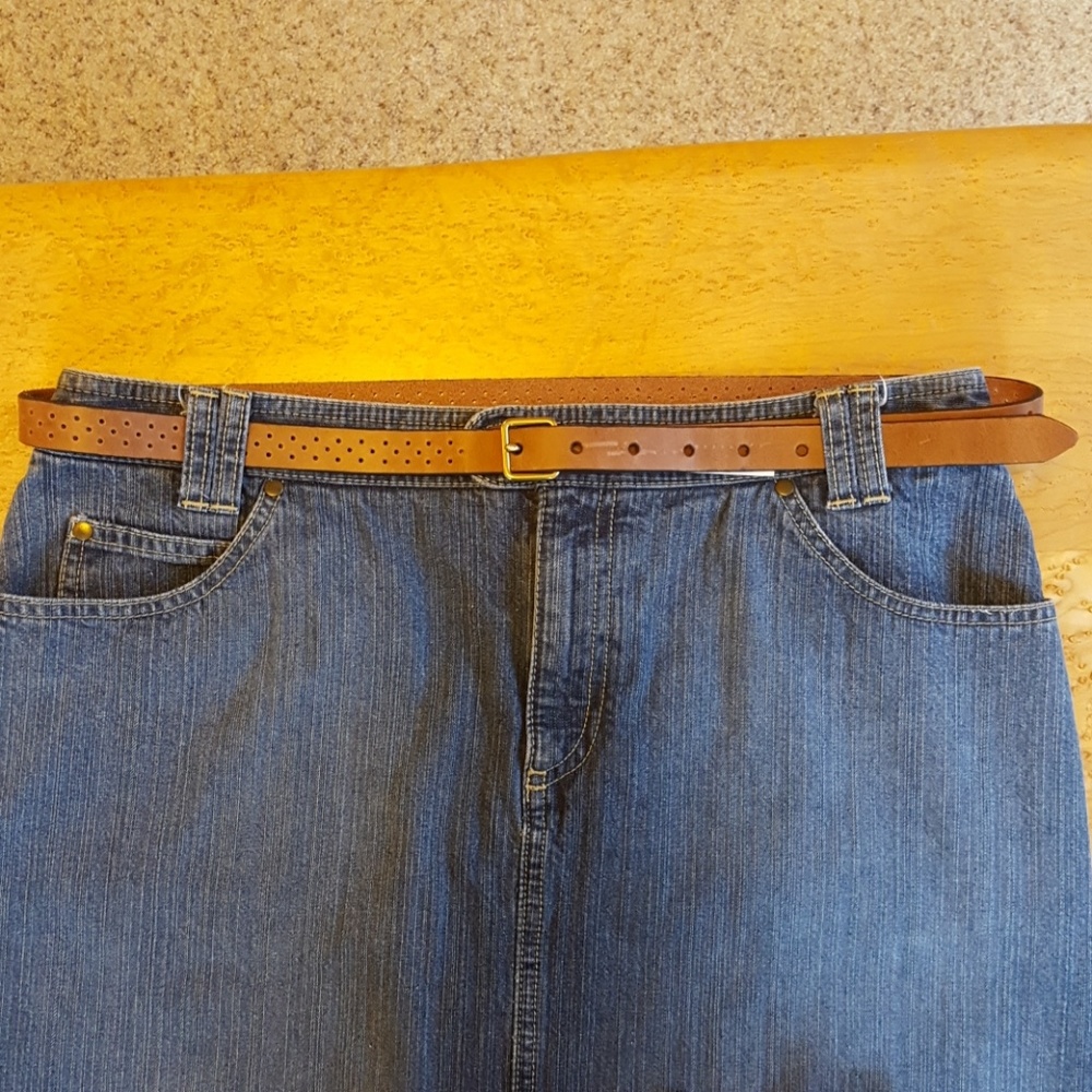 Fossil leather belt